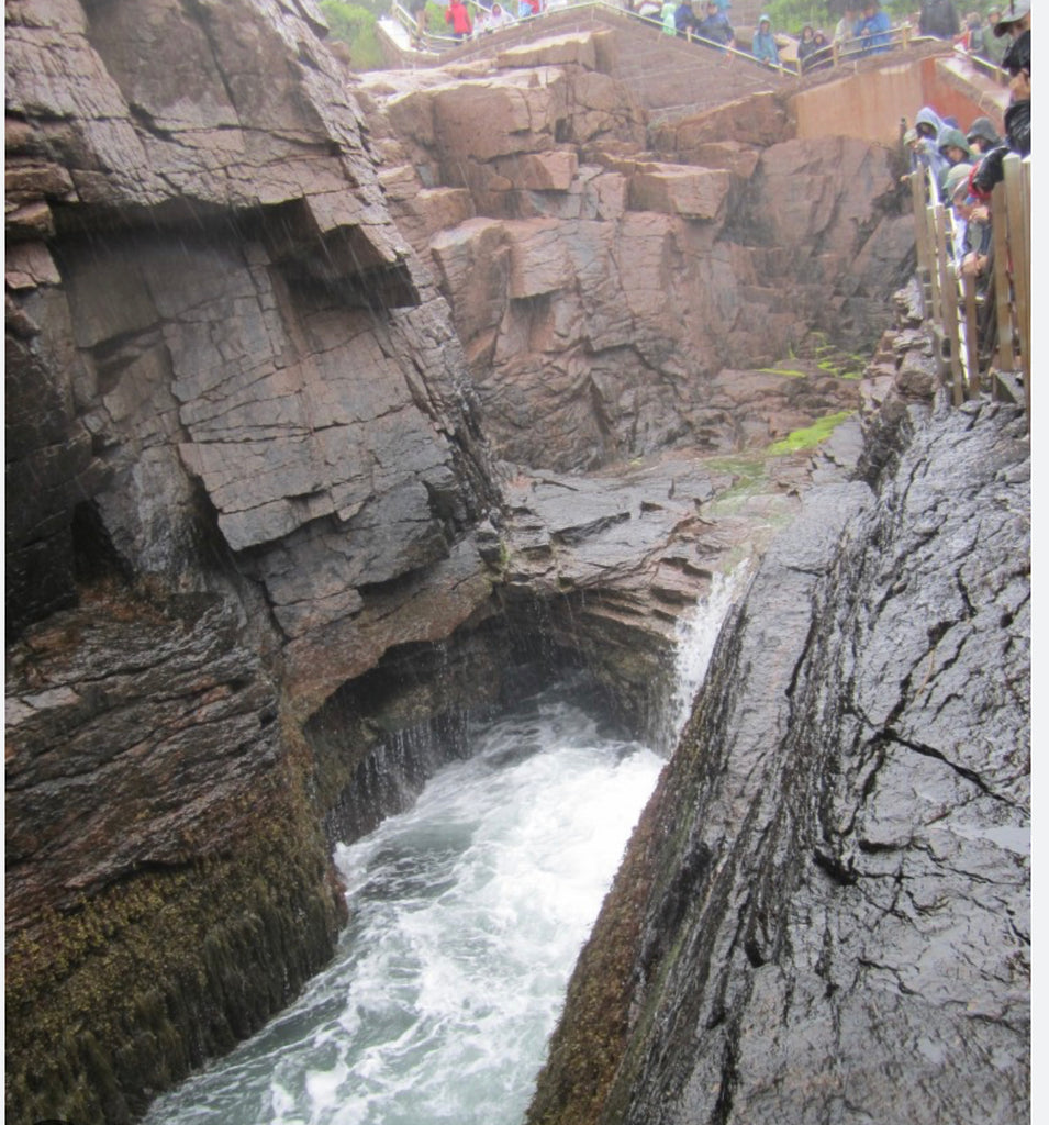 The Geologic History of Moosehead Lake, Maine